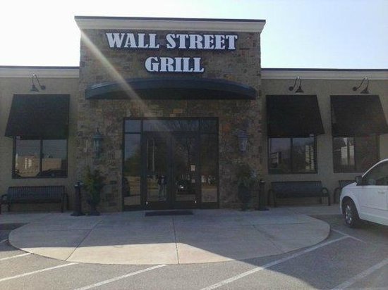 Wall Street Grill