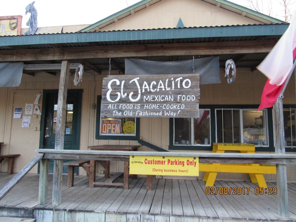 El Jacalito Mexican Restaurant