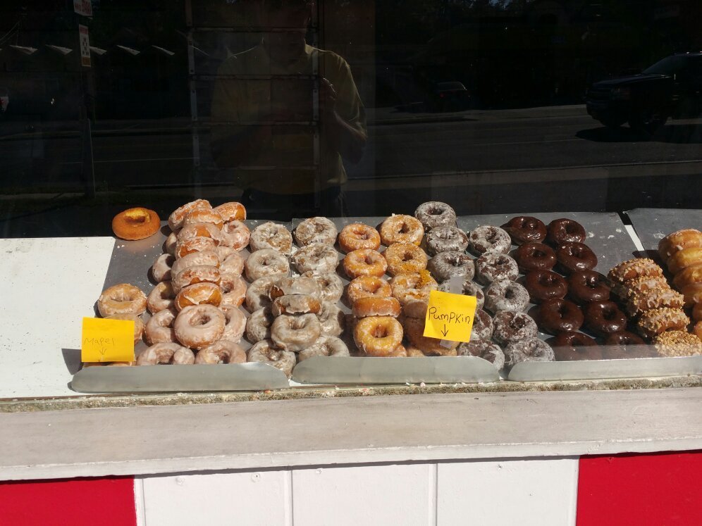 Tas-t-o`s Donuts