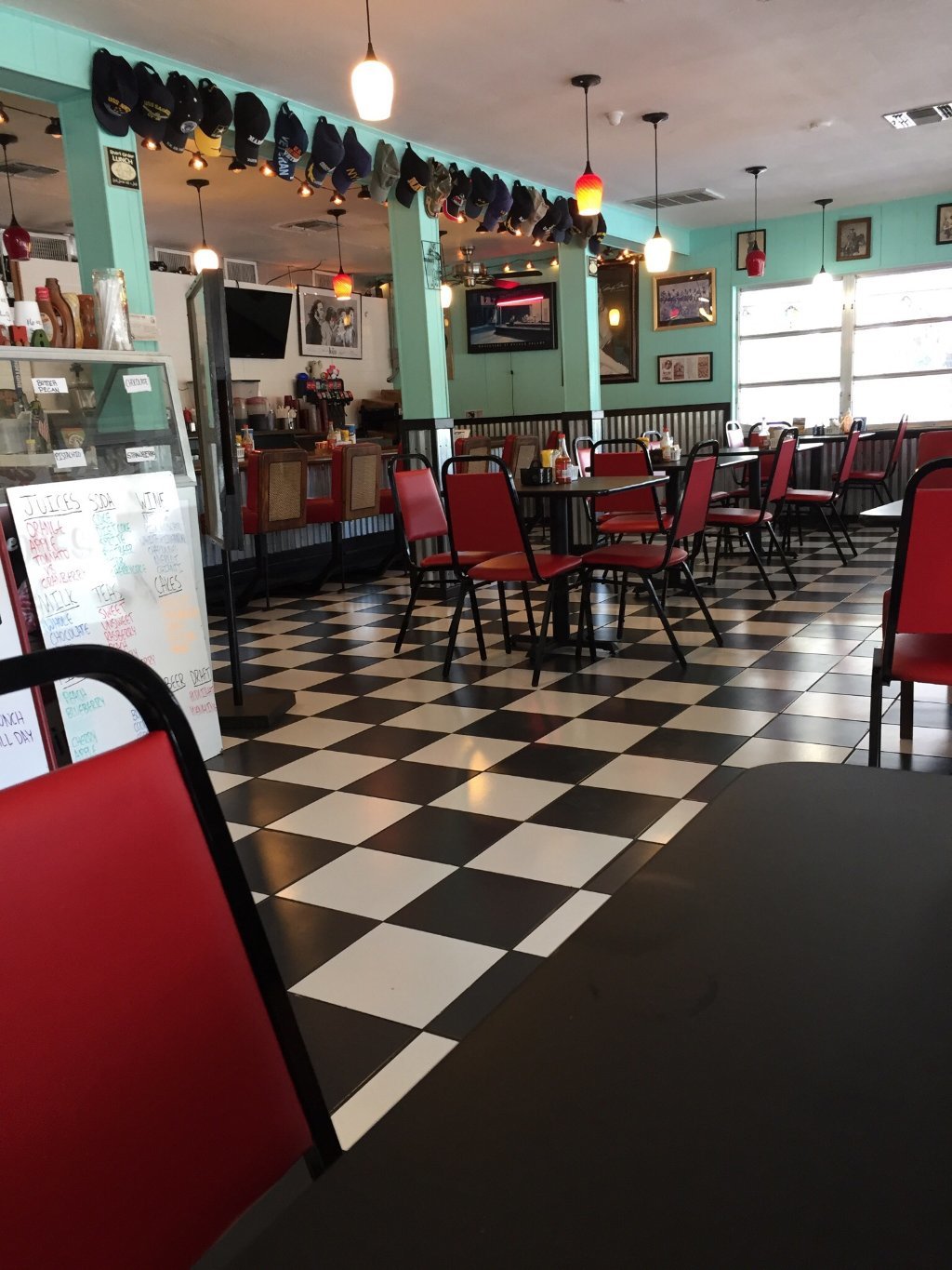 Sabina`s Diner & Ice Cream Shop