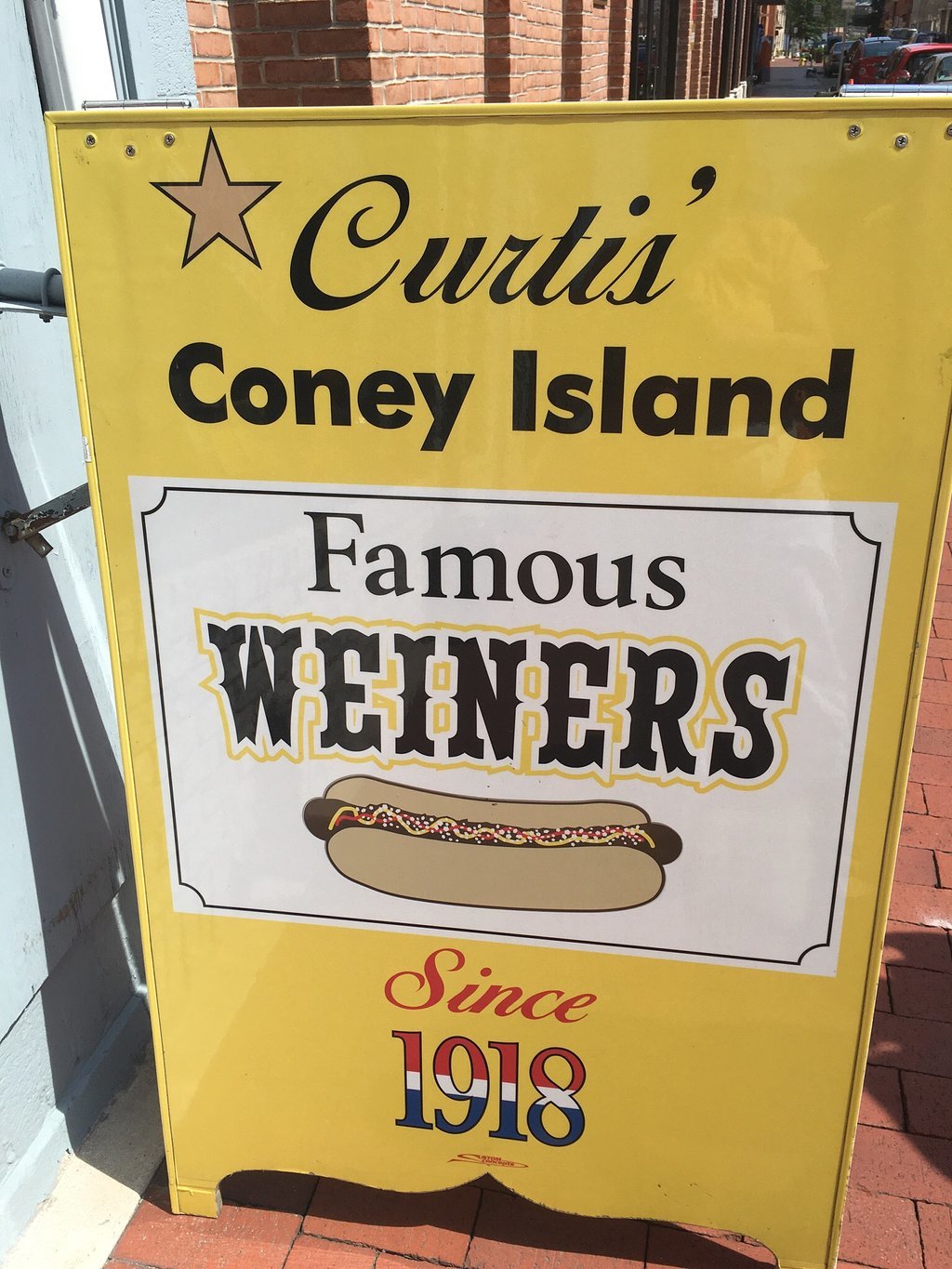 Curtis Famous Weiners