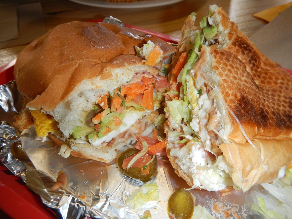 Maciel`s Tortas & Tacos