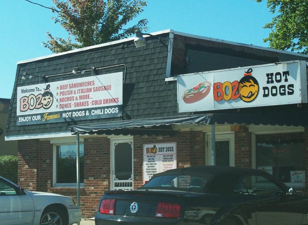 Boz`s Hot Dogs