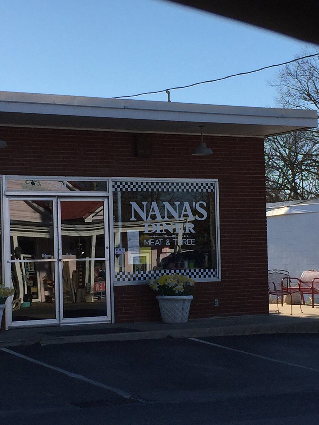 Nana`s Diner