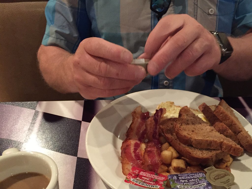 Indy 500 Grill at Indianapolis International Airport