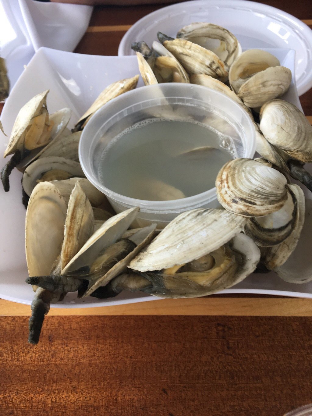 Bracco`s Clam & Oyster Bar