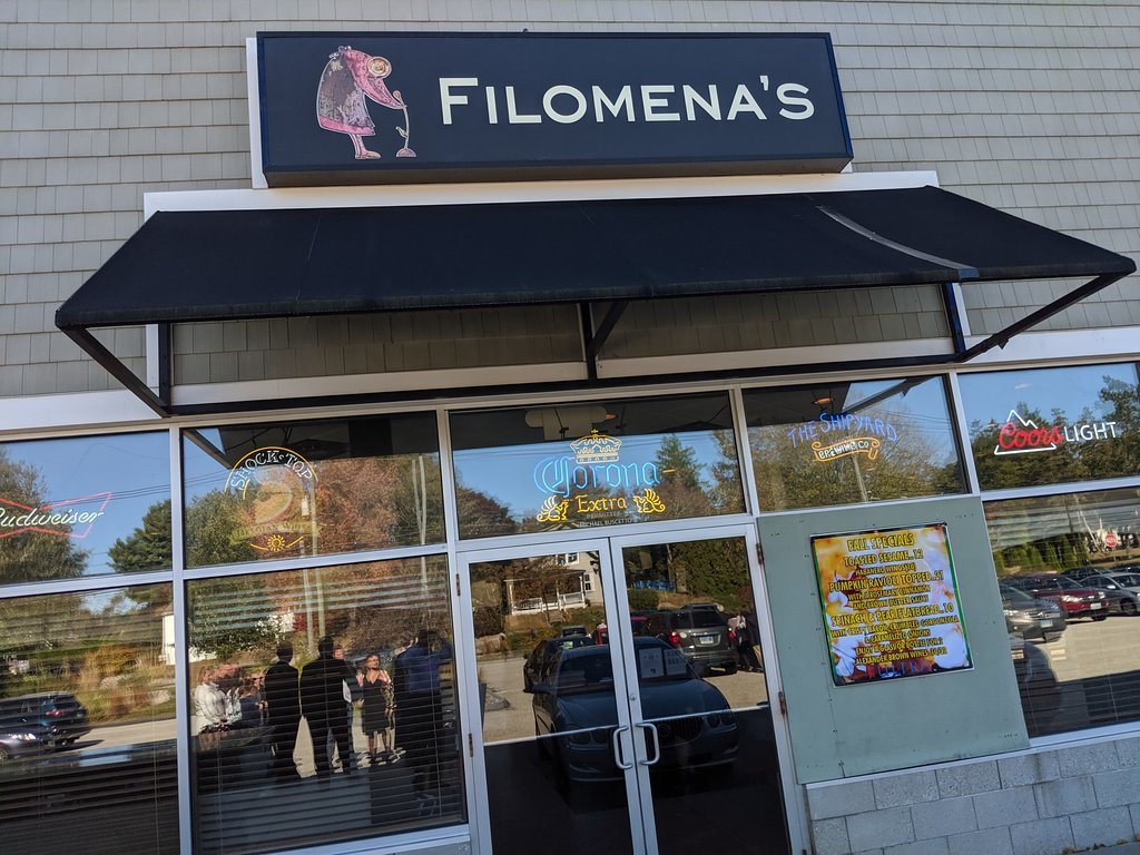 Filomena`s Market Cafe & Ctrng