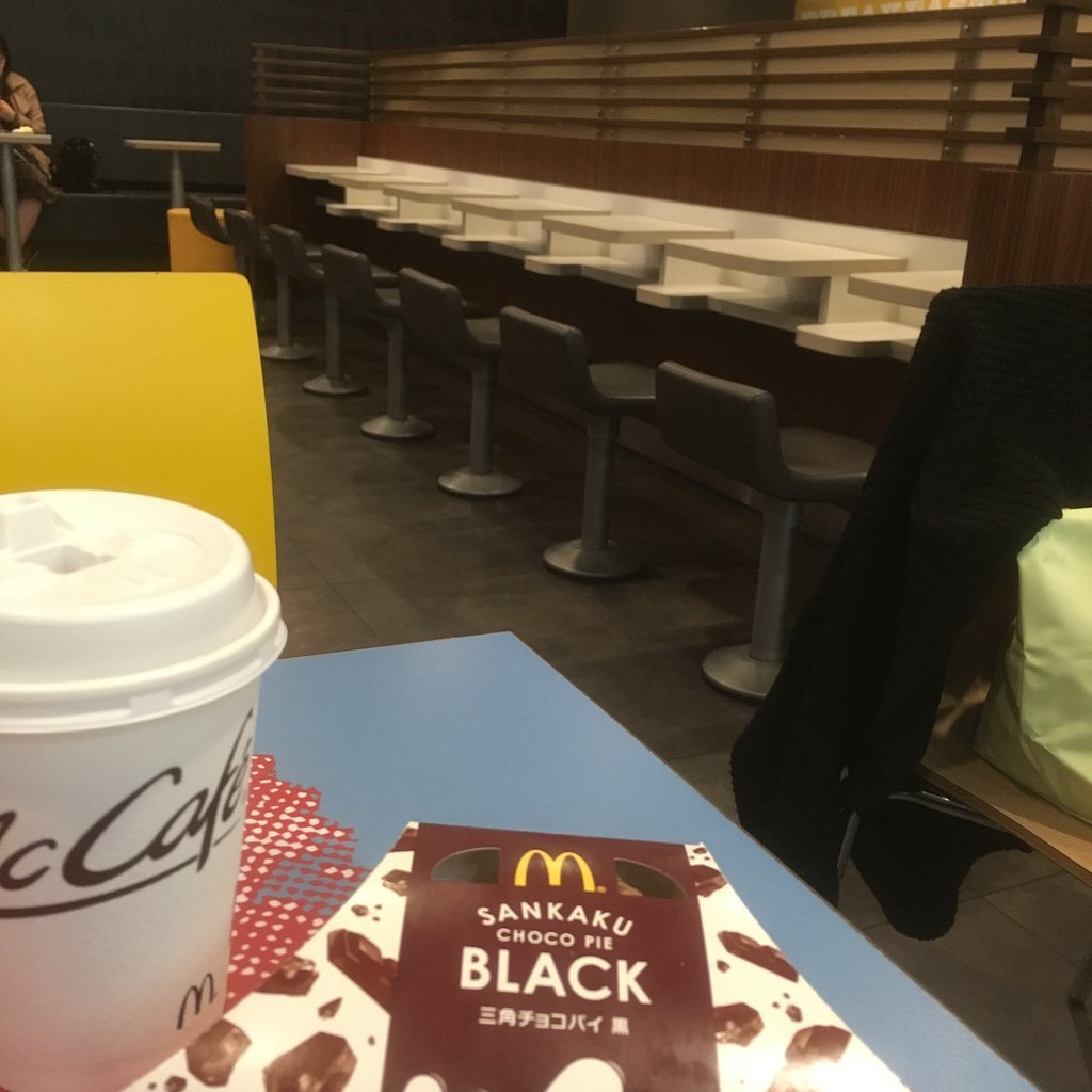 McDonald`s Yurakucho building