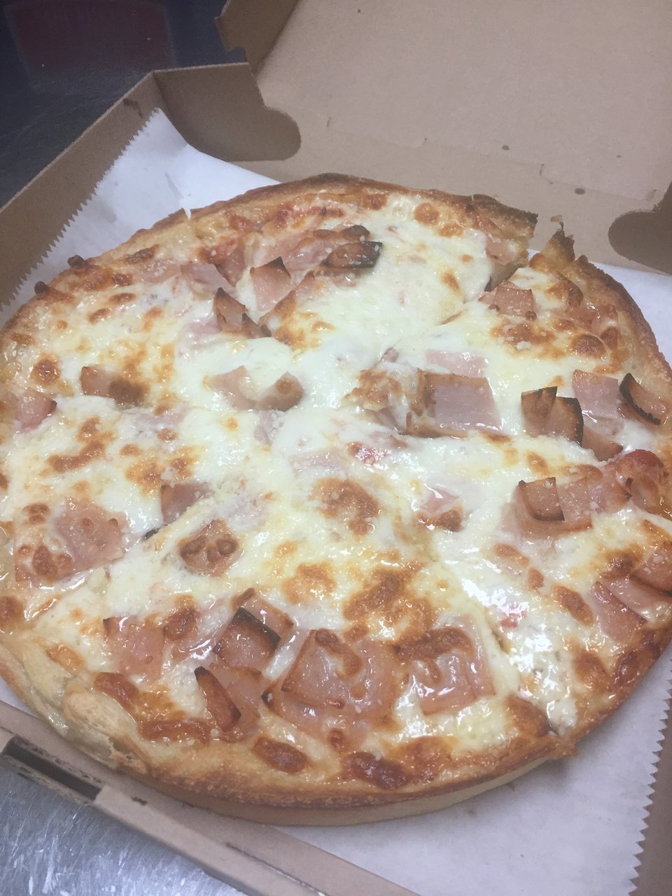 Atden’s Pizza