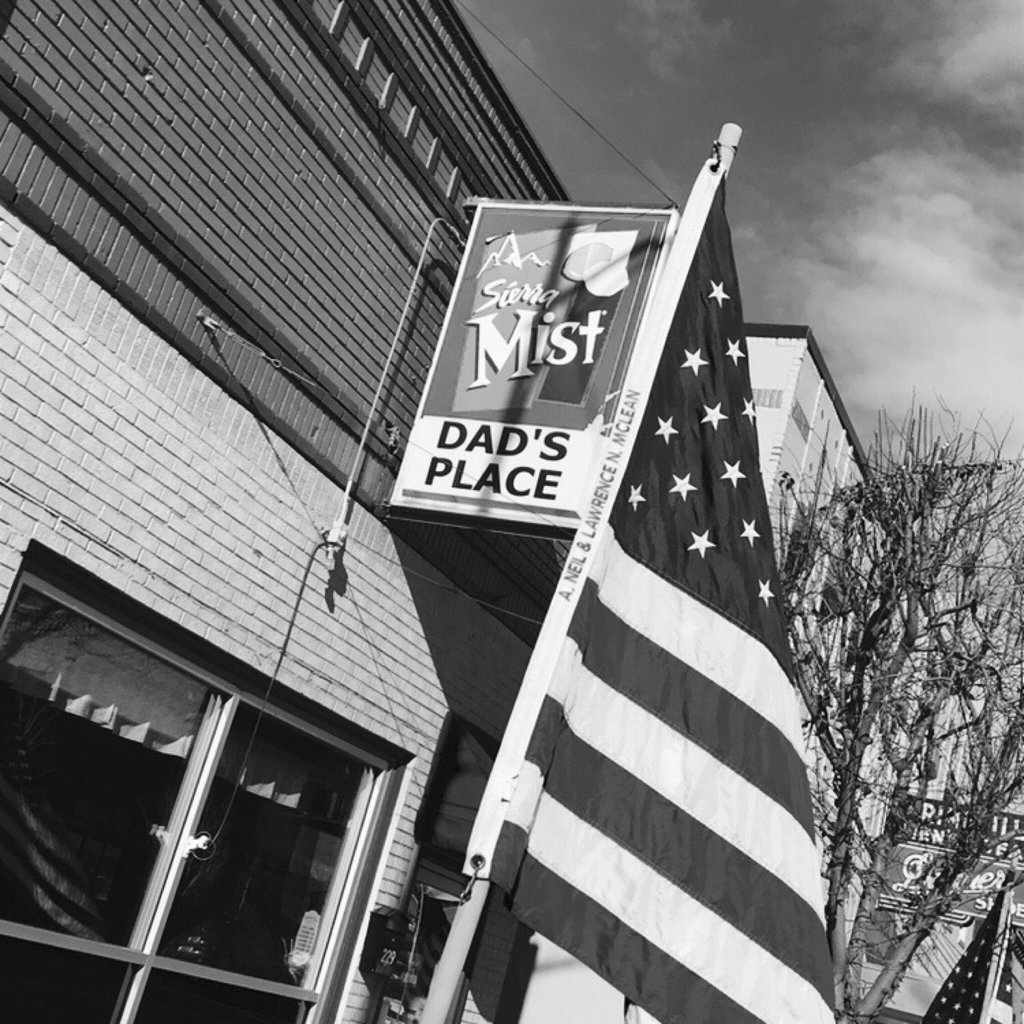 Dad`s Place