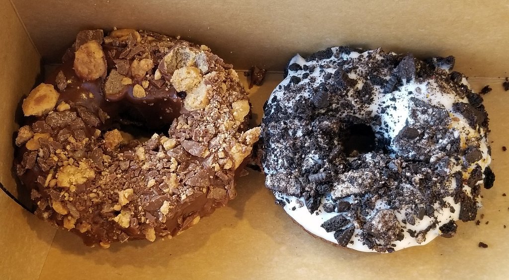 Hurts Donut