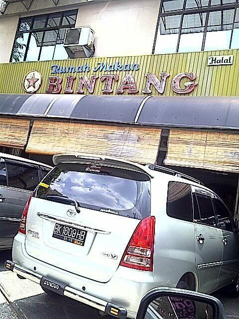 Rumah Makan Bintang