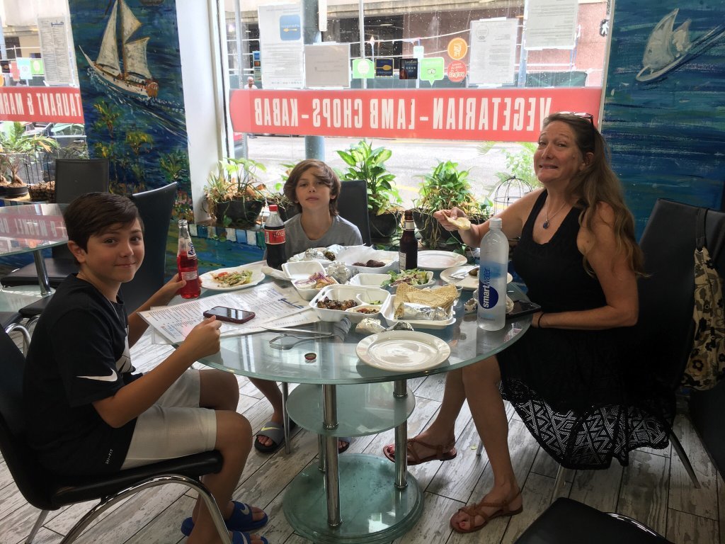 Cleo`s Mediterranean Cuisine & Convenience