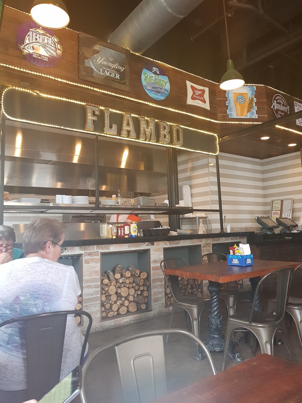 Flambo Burgers and Bar