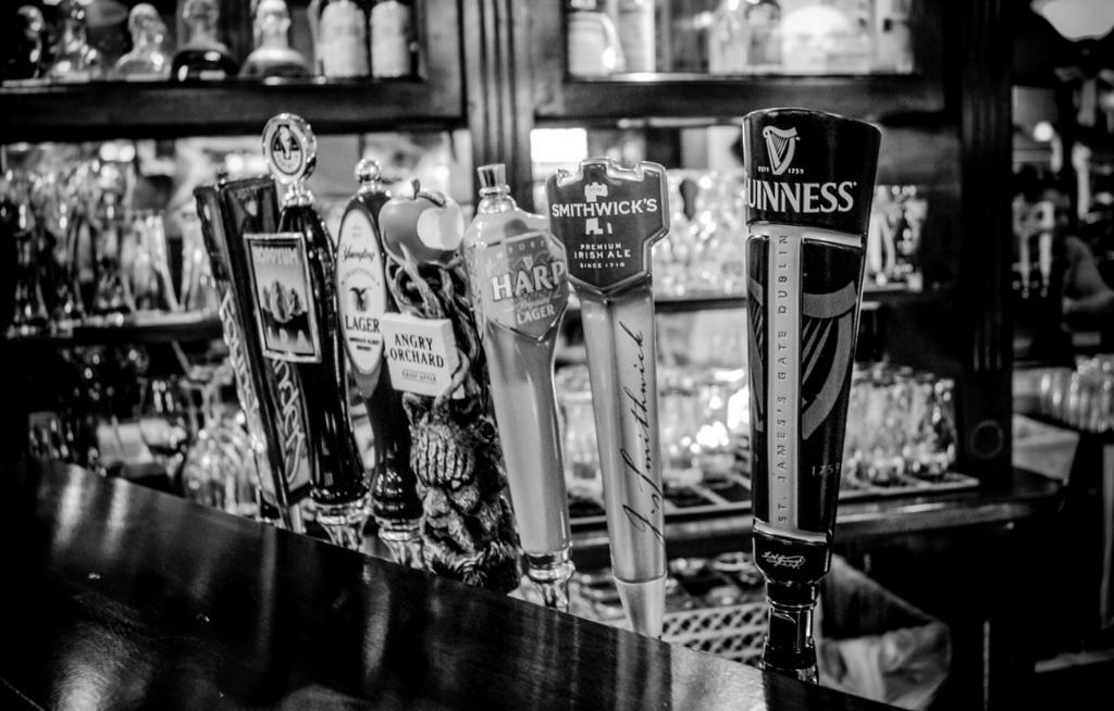 Trali Irish Pub-Morrisville