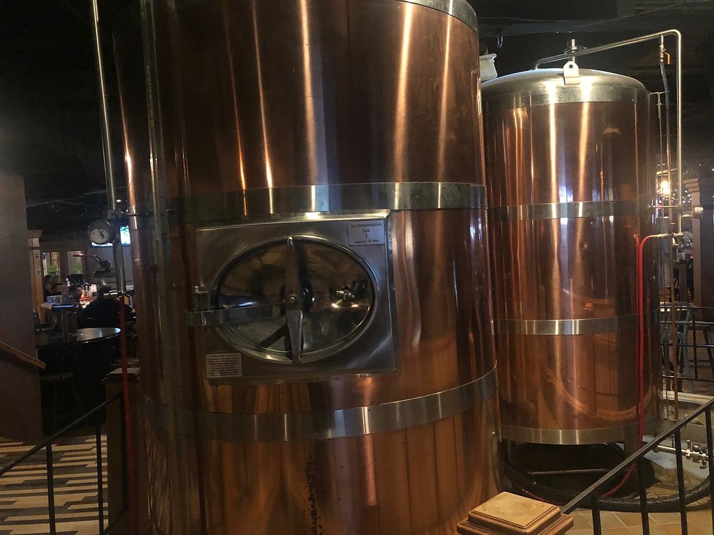 Harper`s Restaurant & Brewpub