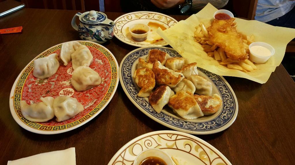 Dumpling House