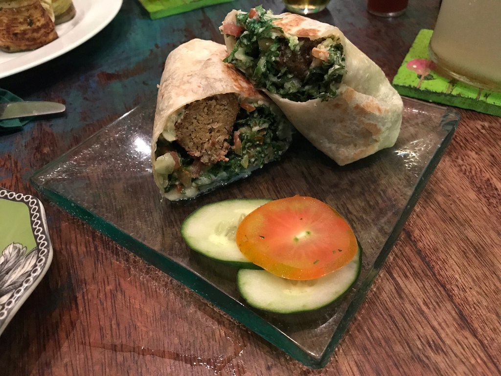 AKAR Cafe Lovina