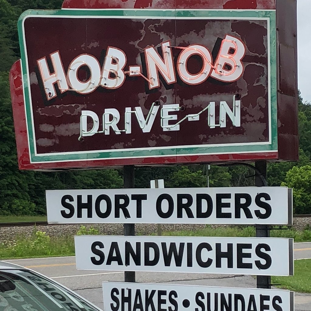 Hob-Nob Drive In