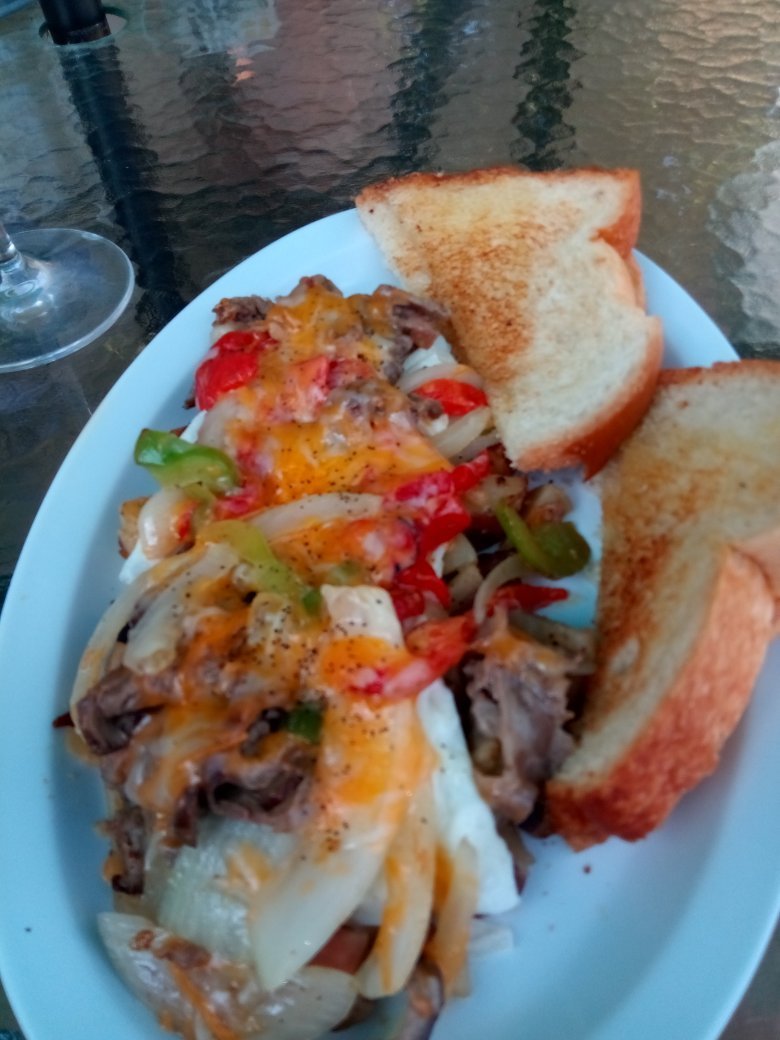 Country Cook'n At The Lakeside