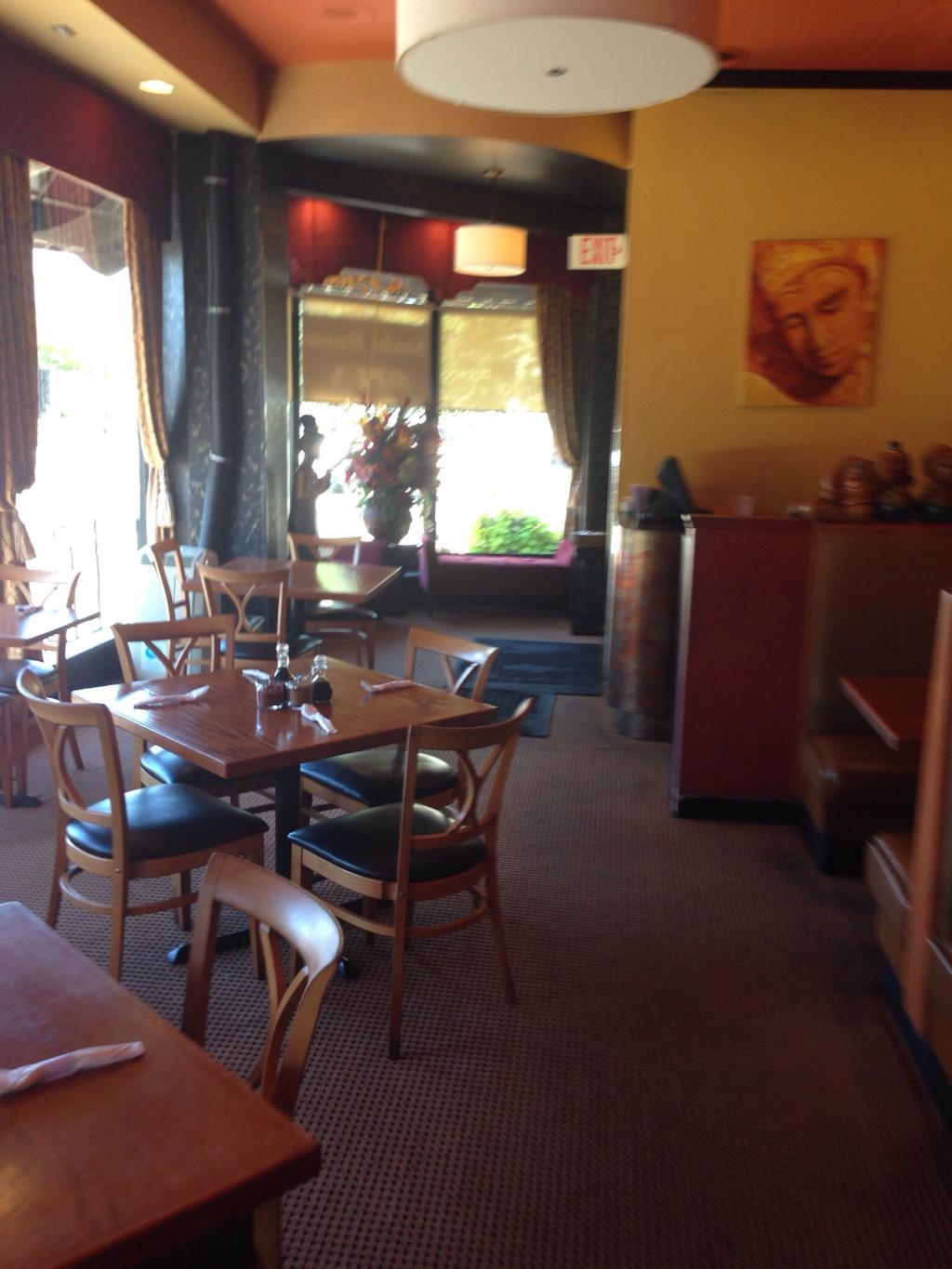 T N tdai Bistro
