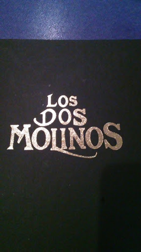 Los Dos Molinos